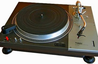 Technics SL-1000A